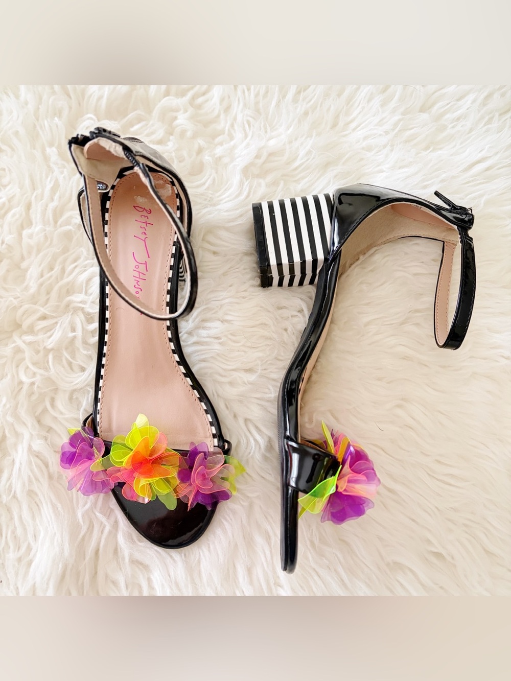 Betsey Johnson | Iria Floral Striped Block Heels Sandals Ankle Strap Size 7.5